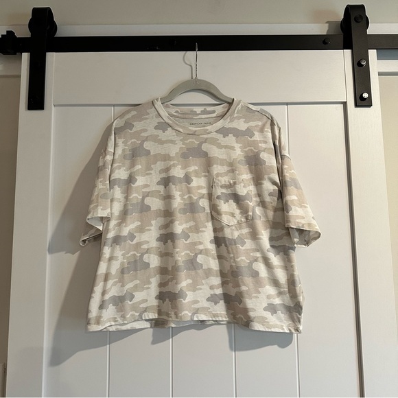 AMERICAN EAGLE OUTFITTERS Camo Crop Top - Picture 1 of 4